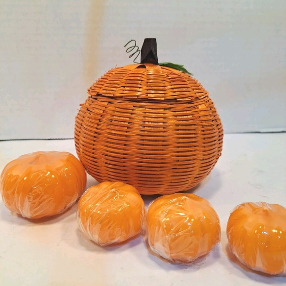 Avon Other - Avon Fall Lot - Harvest Potpourri Wicker Pumpkin Basket & 4 Pumpkin Candles